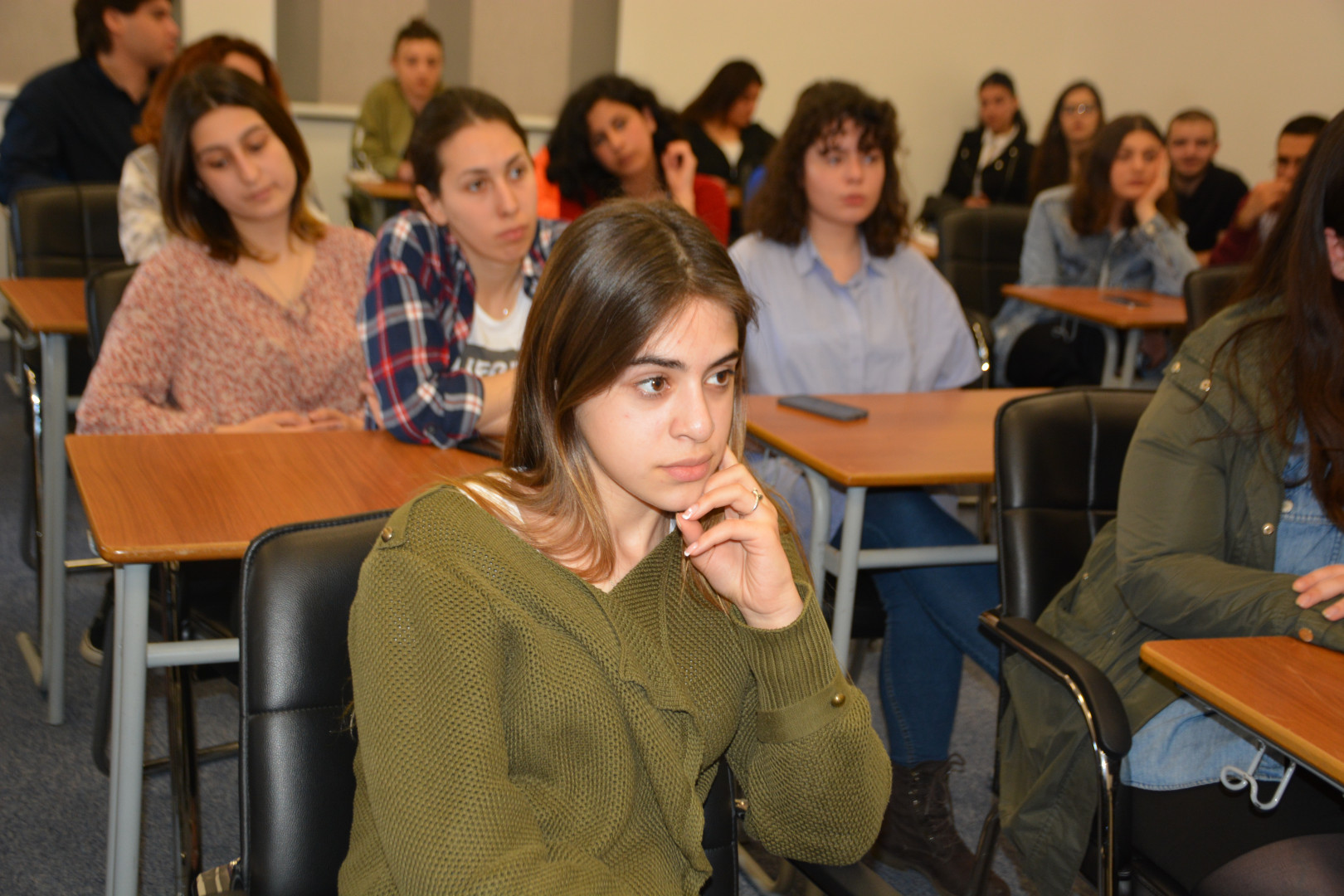 აისეკ საქართველო -ს წარმომადგენლების შეხვედრა კავკასიის უნივერსიტეტის სტუდ